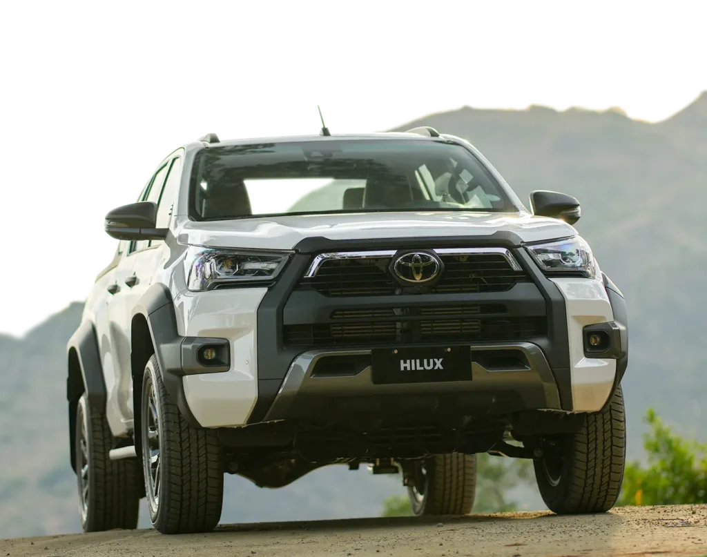 2025 toyota hilux